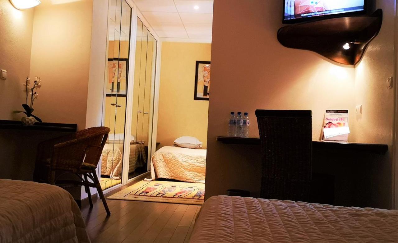 Hotel Les Peyrieres Olemps 외부 사진